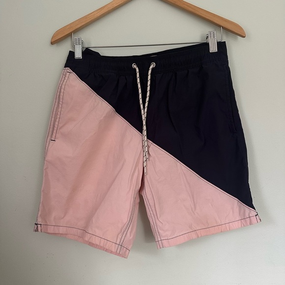 Men's jcrew color block Swim Shorts - Navy and Pink - Picture 2 of 4